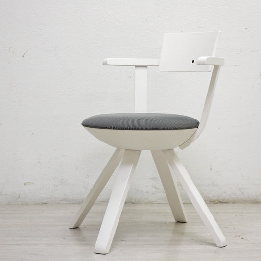 アルテック artek ライバルチェア Rival Chair ダイニングチェア ホワイトラッカー コンスタンチン・グルチッチ Konstantin Grcic ●